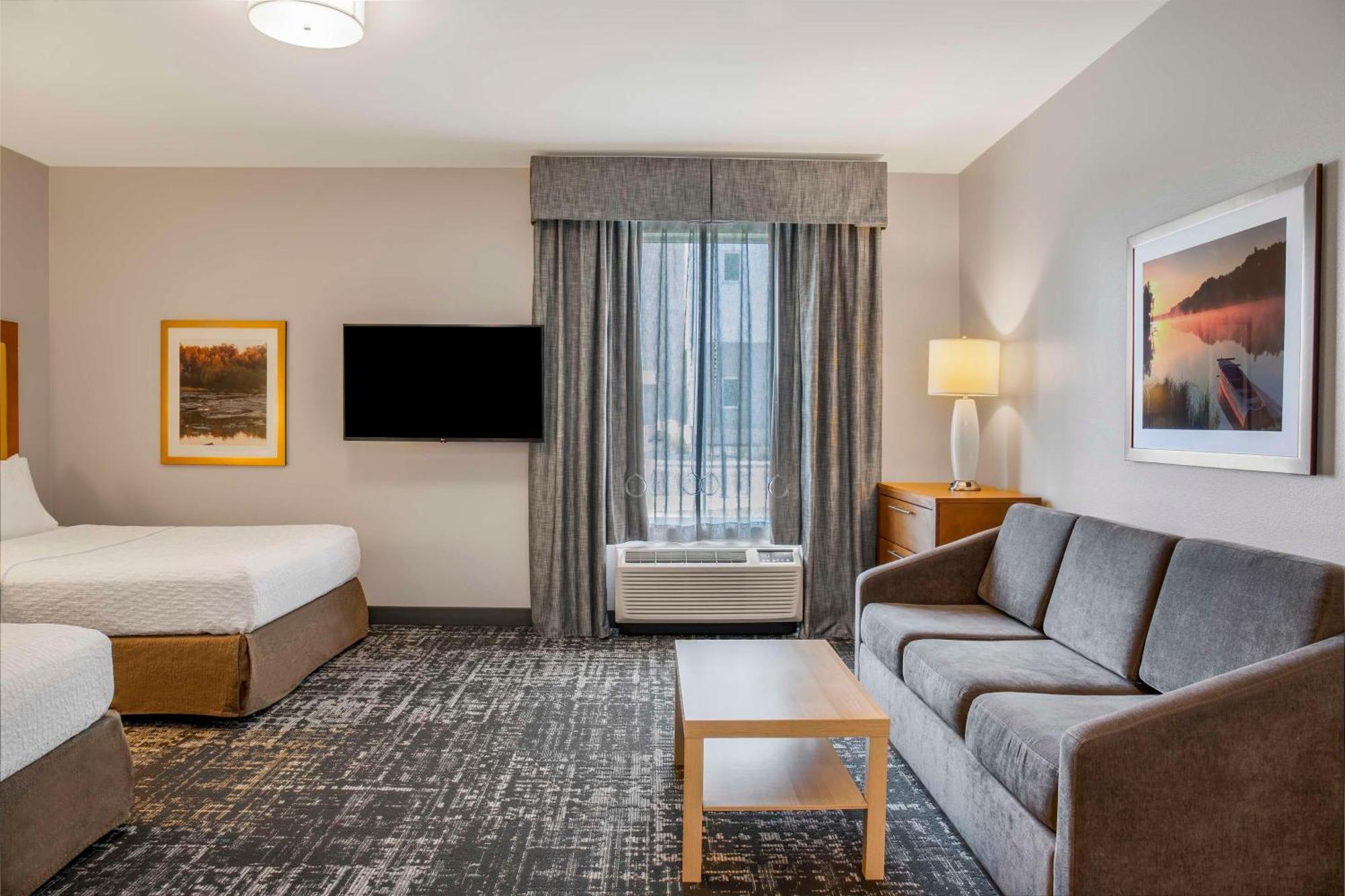 Homewood Suites By Hilton Winnipeg Airport - Polo Park Exterior photo