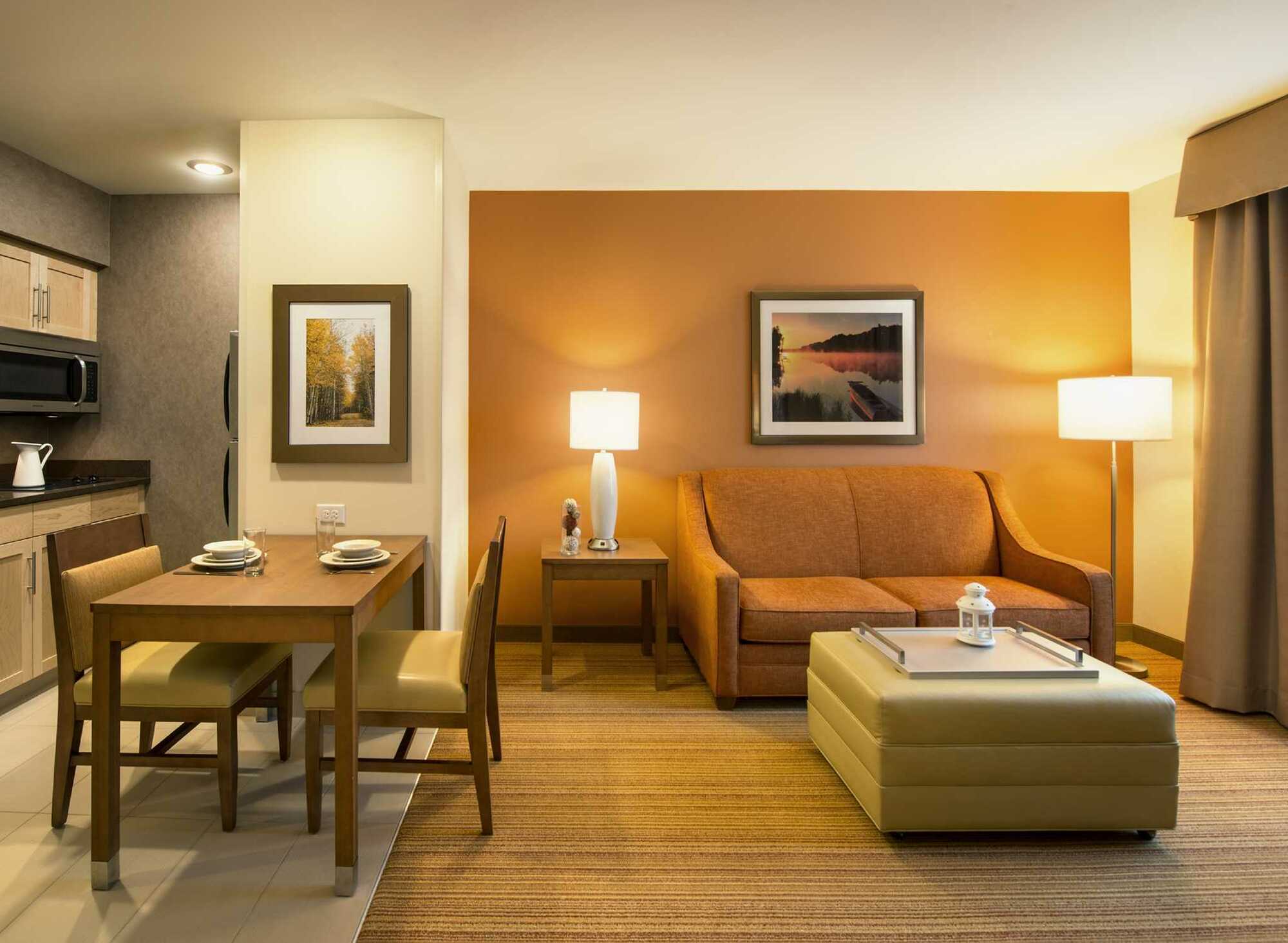 Homewood Suites By Hilton Winnipeg Airport - Polo Park Exterior photo
