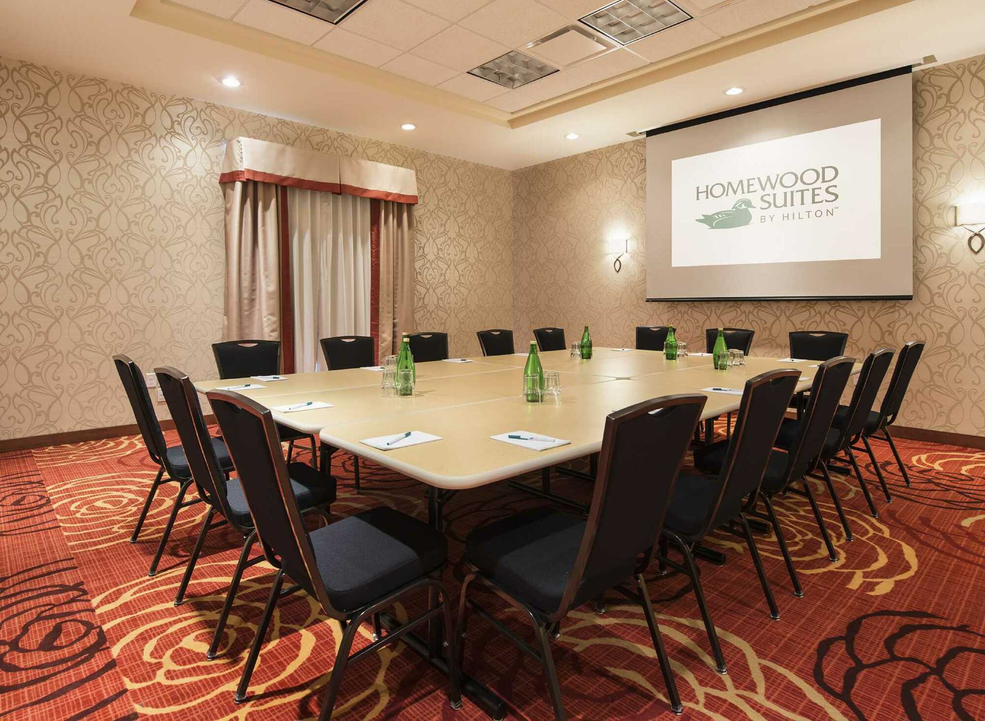 Homewood Suites By Hilton Winnipeg Airport - Polo Park Exterior photo